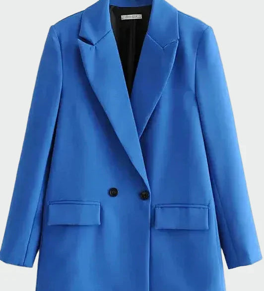 Oversized švarkas su modernia linija